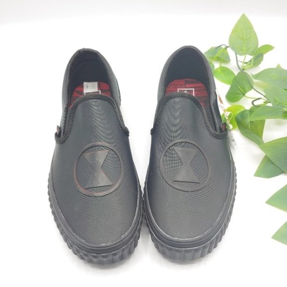 VANS MARVEL CLASSIC SLIP‎ ON 7.5M NEW IN BOX - Picture 2 of 11